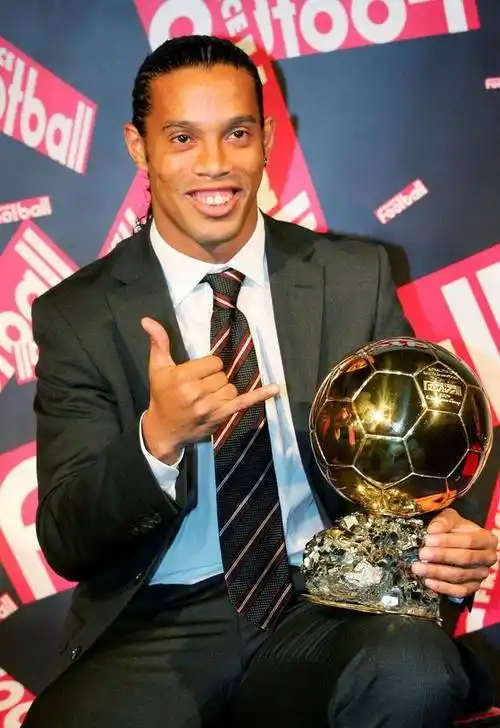 了无数荣耀 了无数荣耀